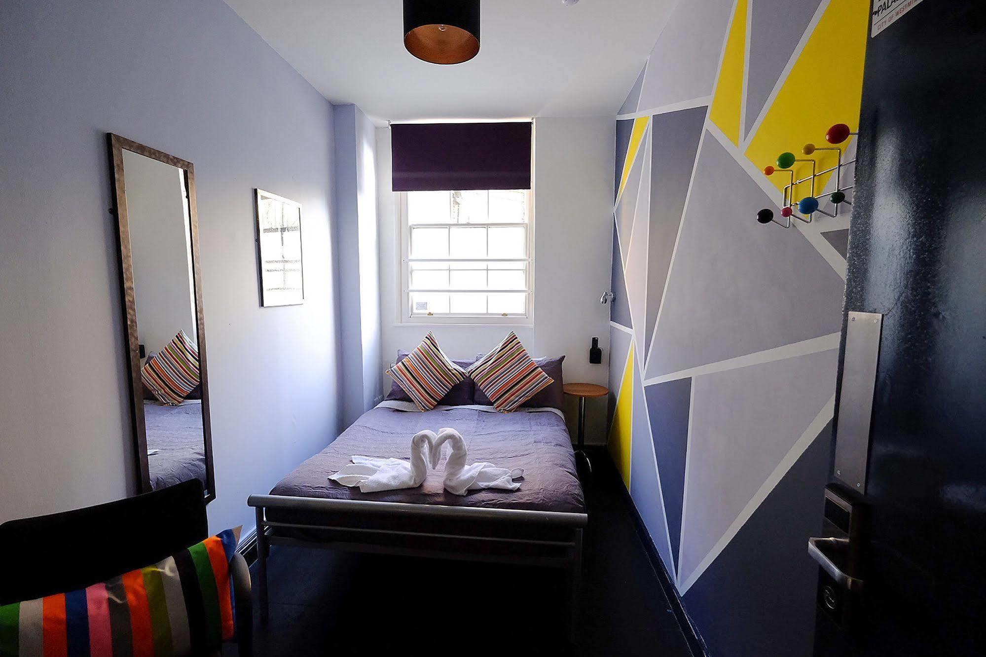 Hostel London Kings Cross Exterior photo